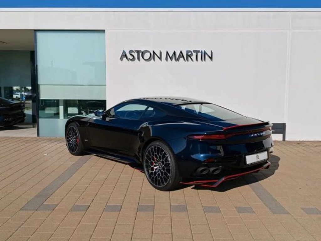 Aston Martin DBS