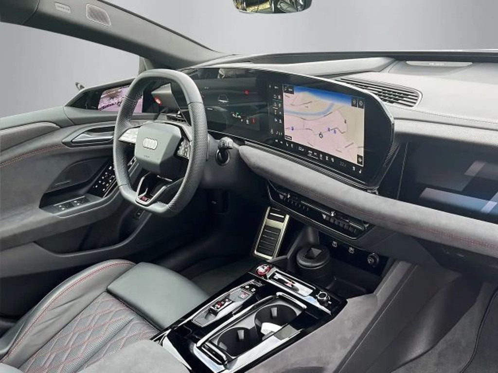 Audi S6 e-tron