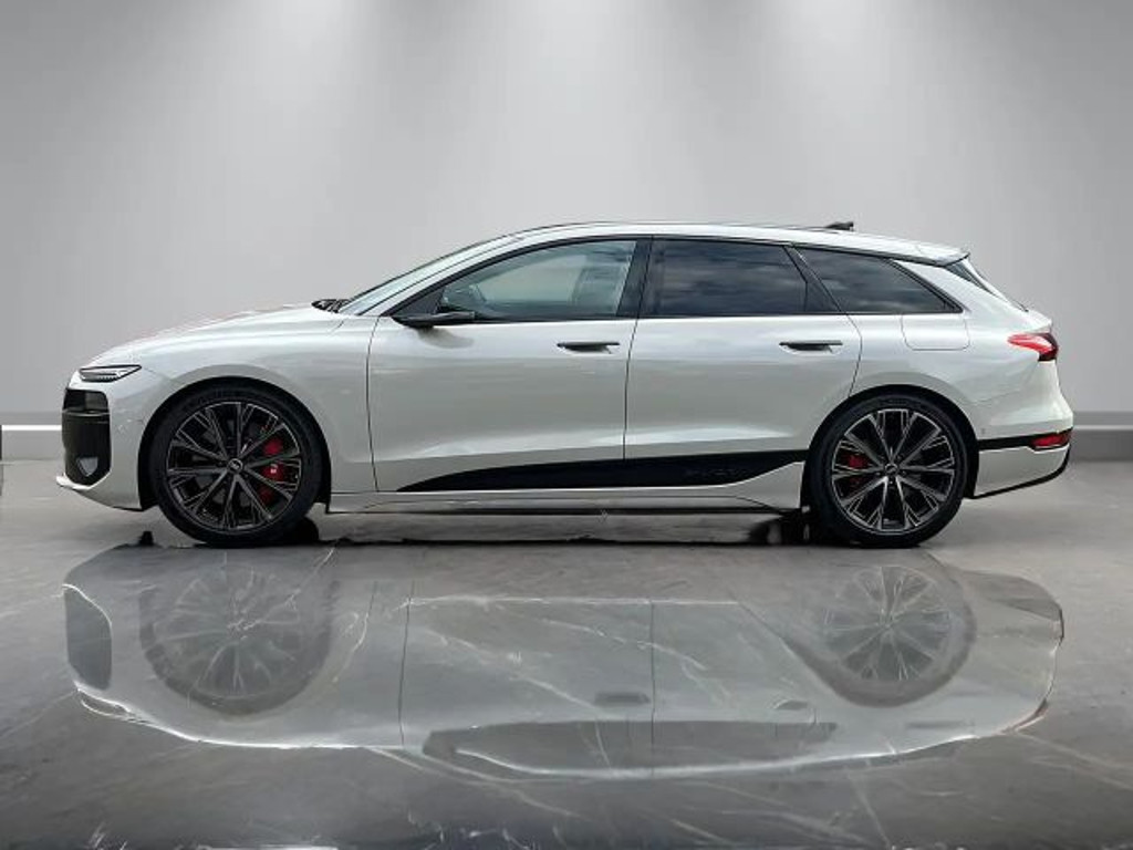 Audi S6 e-tron