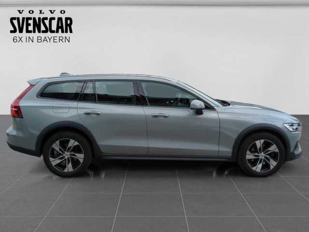 Volvo V60 Cross Country
