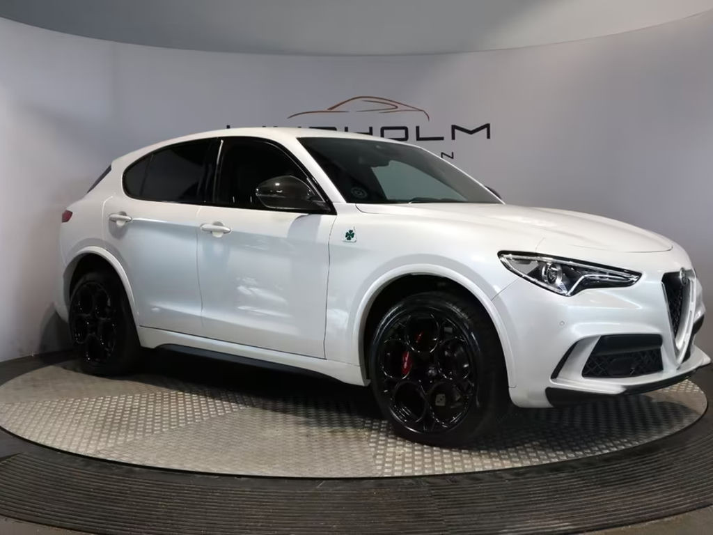 Alfa Romeo Stelvio Quadrifoglio Q4