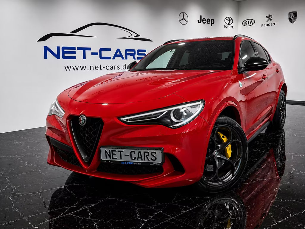 Alfa Romeo Stelvio Quadrifoglio Carbon Q4 AT8
