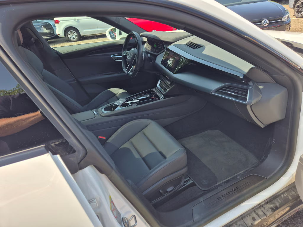 Audi e-tron GT