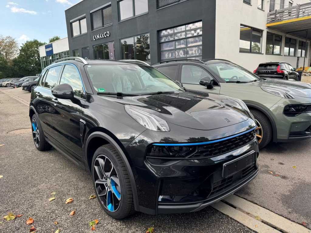 Lynk&Co 01