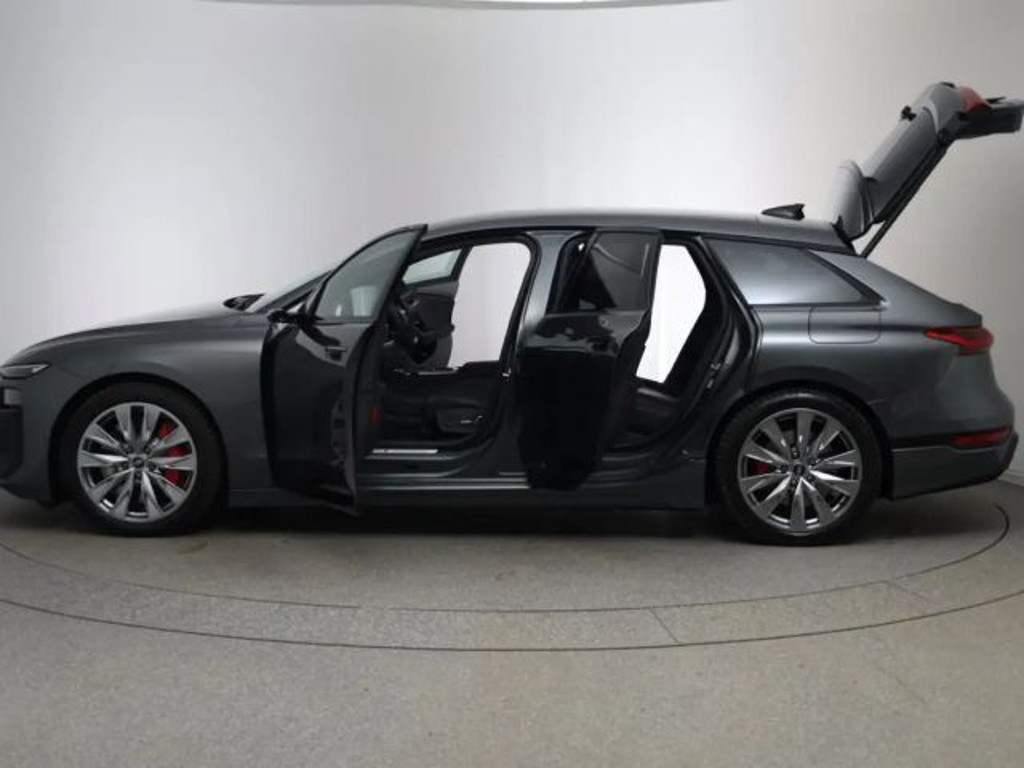 Audi S6 e-tron
