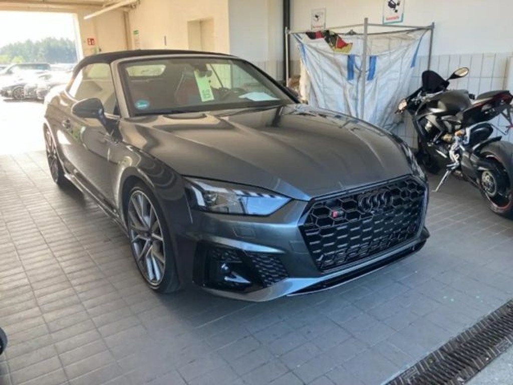 Audi S5