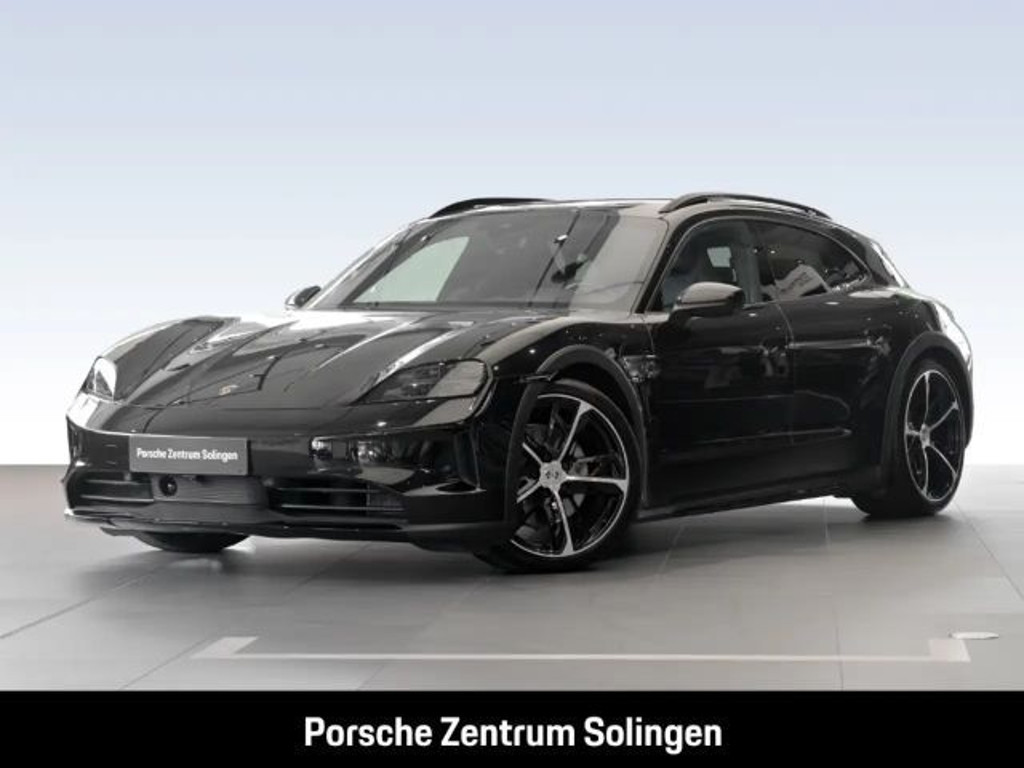 Porsche Taycan Cross Turismo 4