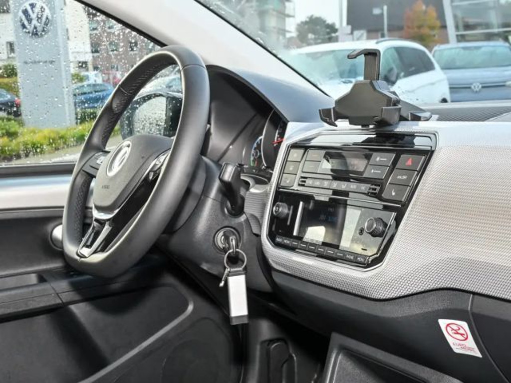 Volkswagen e-up!