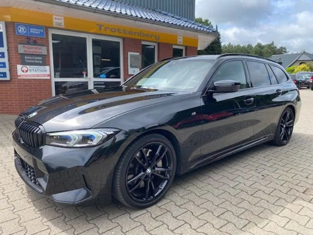 BMW 3 Serie 330 M-Sport Touring 330i
