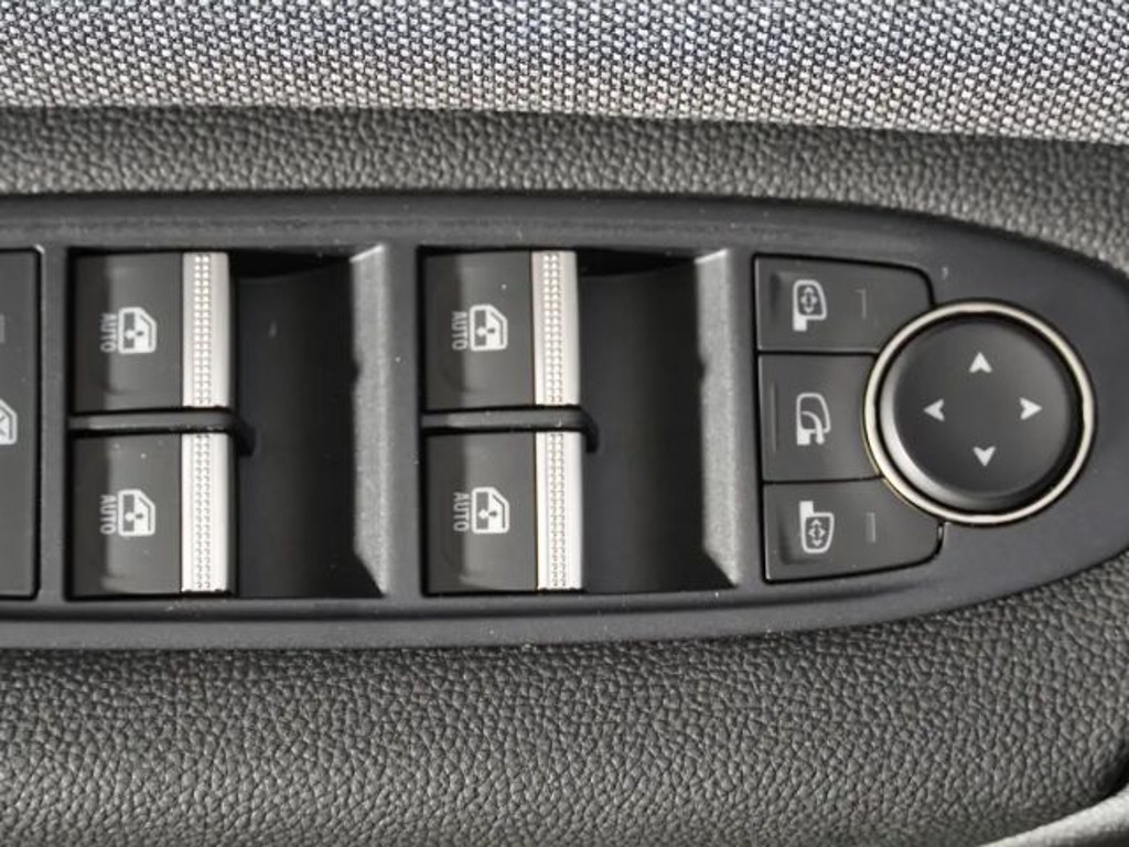Mitsubishi Grandis