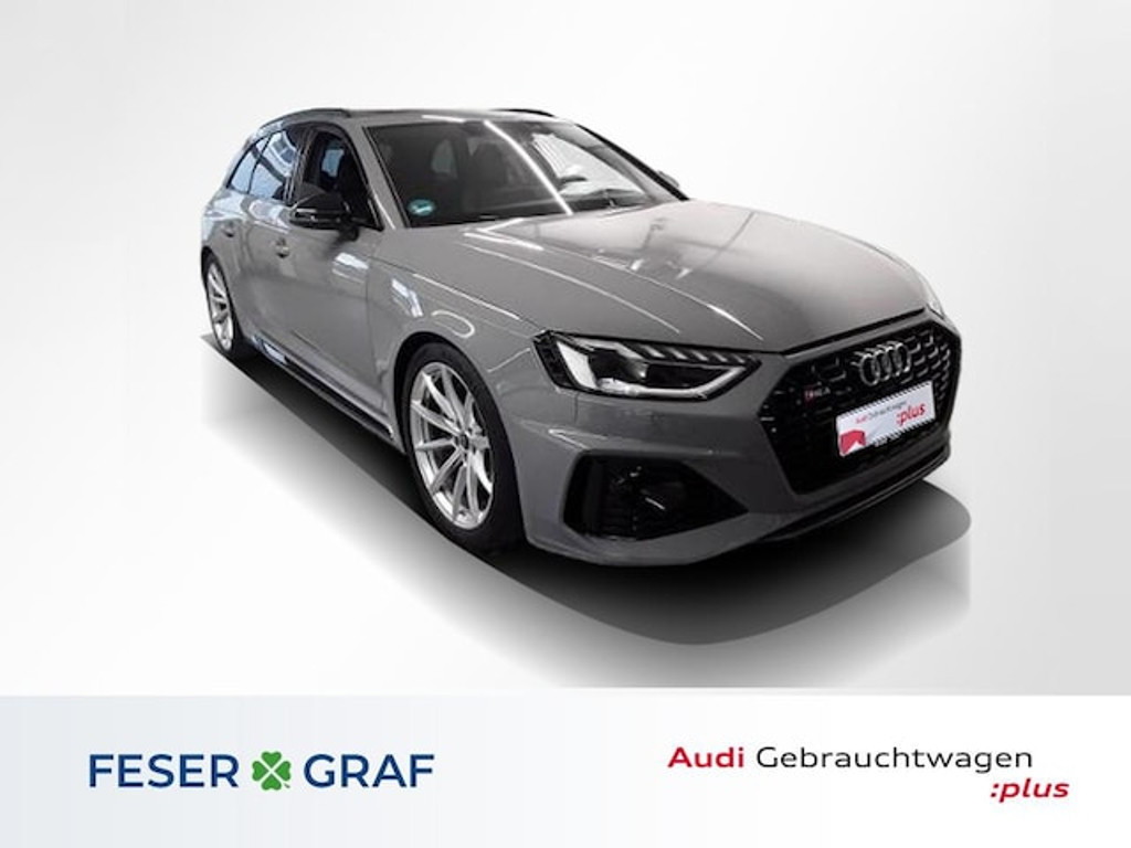 Audi RS4 Avant Quattro