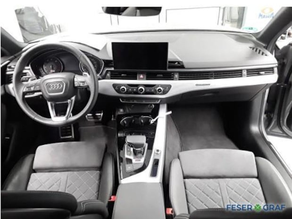 Audi RS4