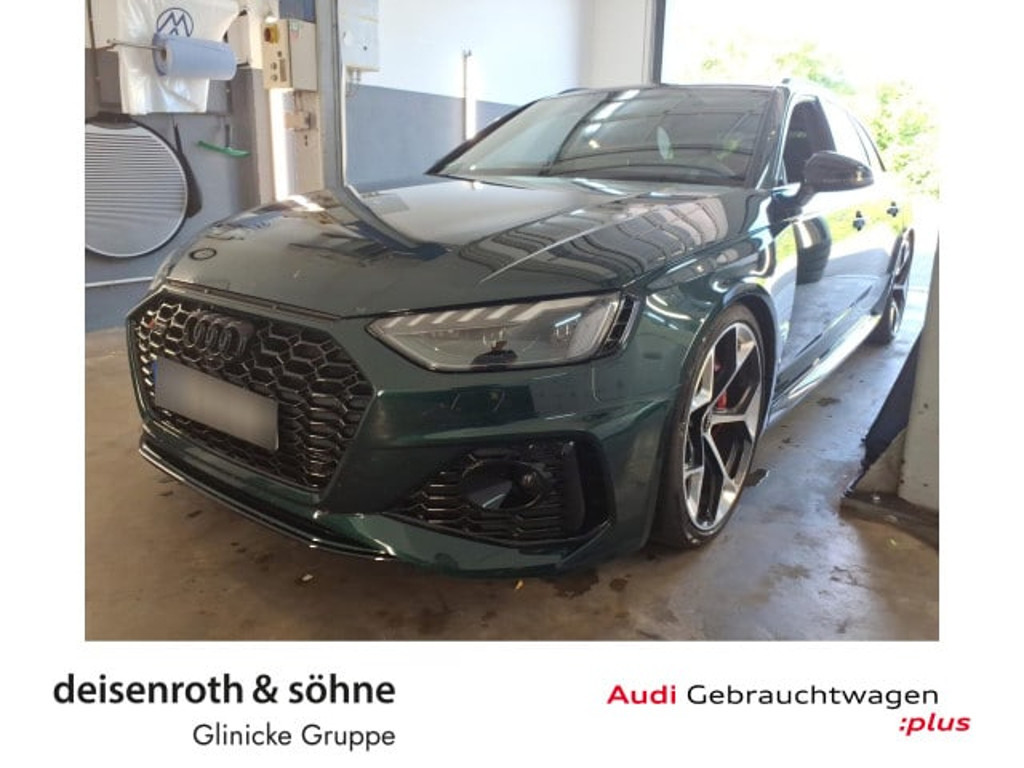 Audi RS4 Avant Quattro