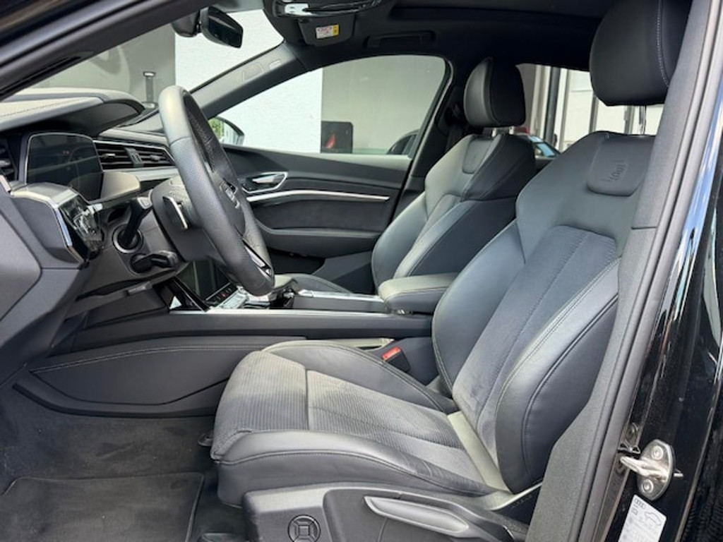Audi Q8 e-tron