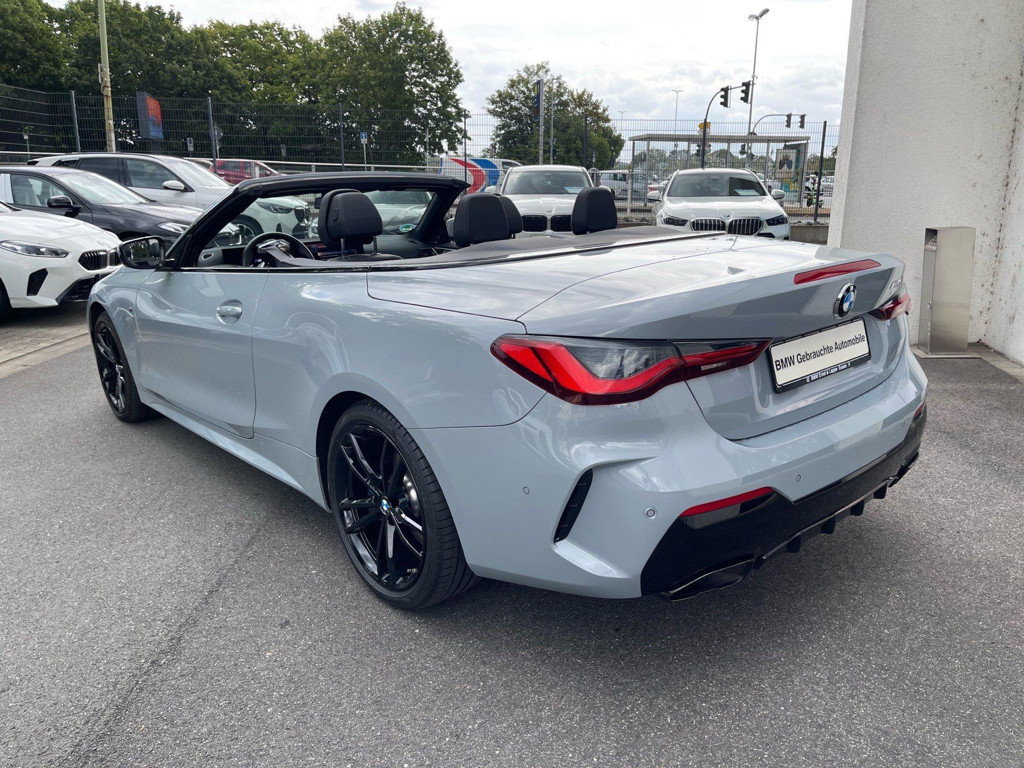 BMW M440