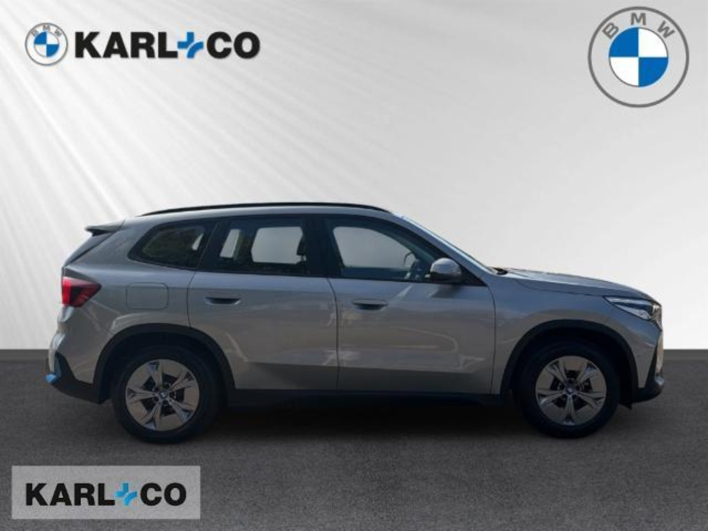 BMW iX1 xDrive30