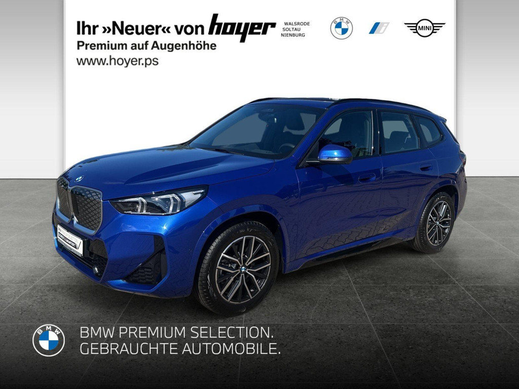 BMW iX1
