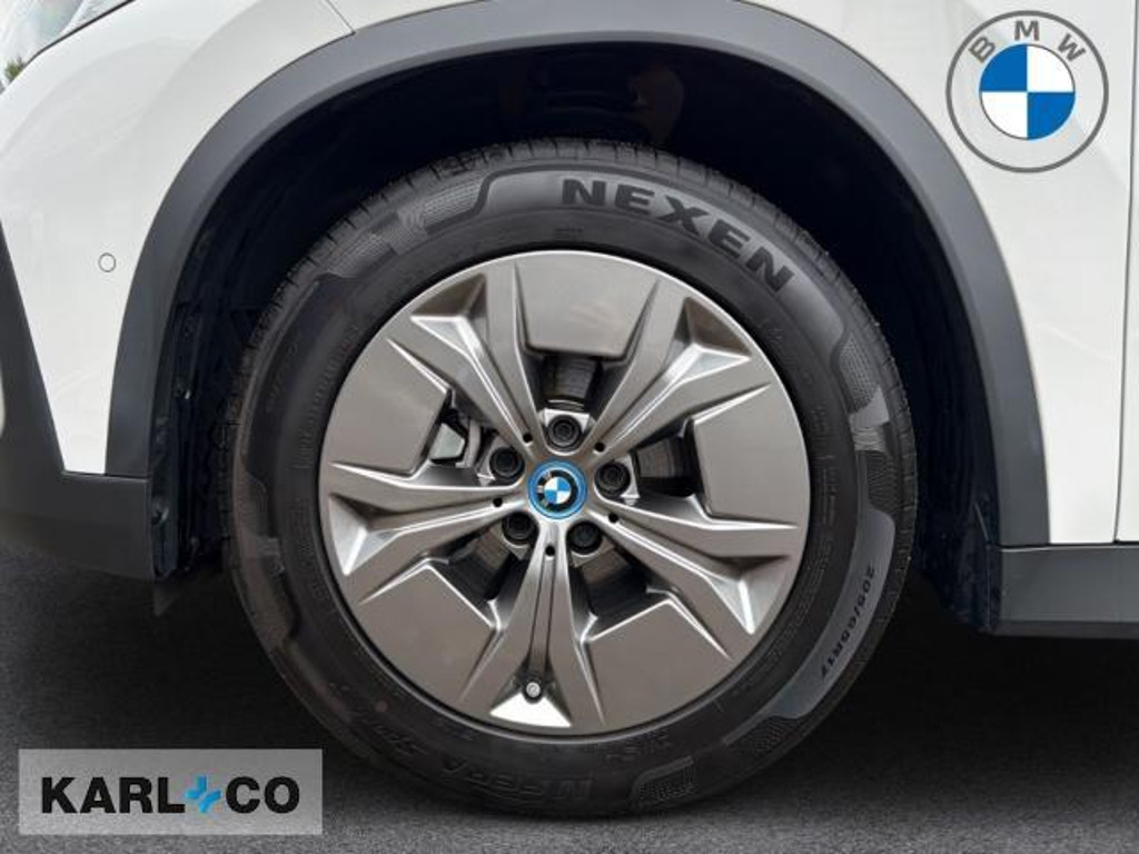 BMW iX1 eDrive20