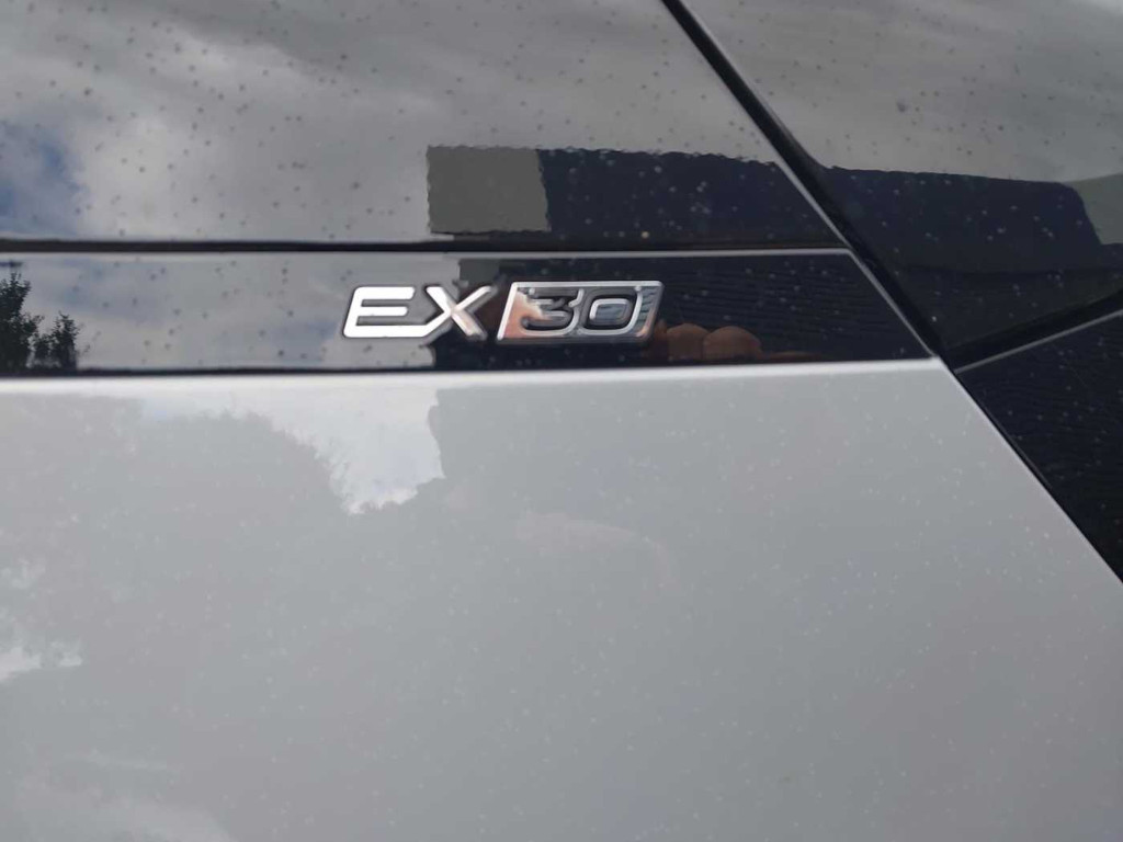 Volvo EX30