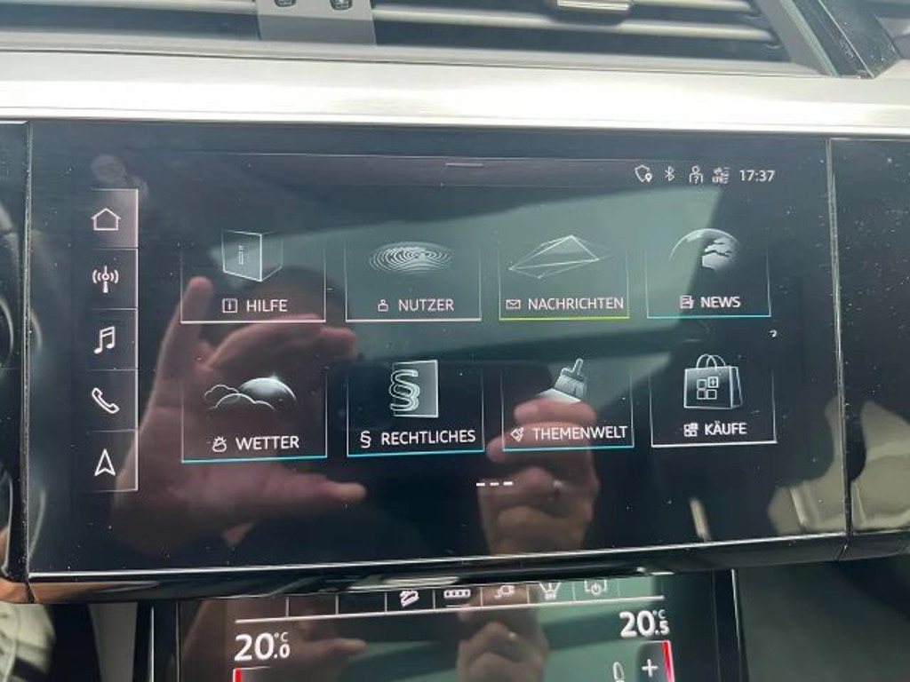 Audi e-tron