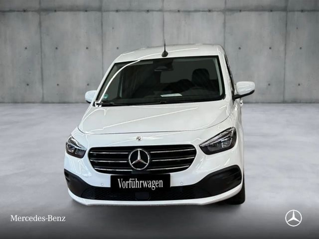 Mercedes-Benz T 180