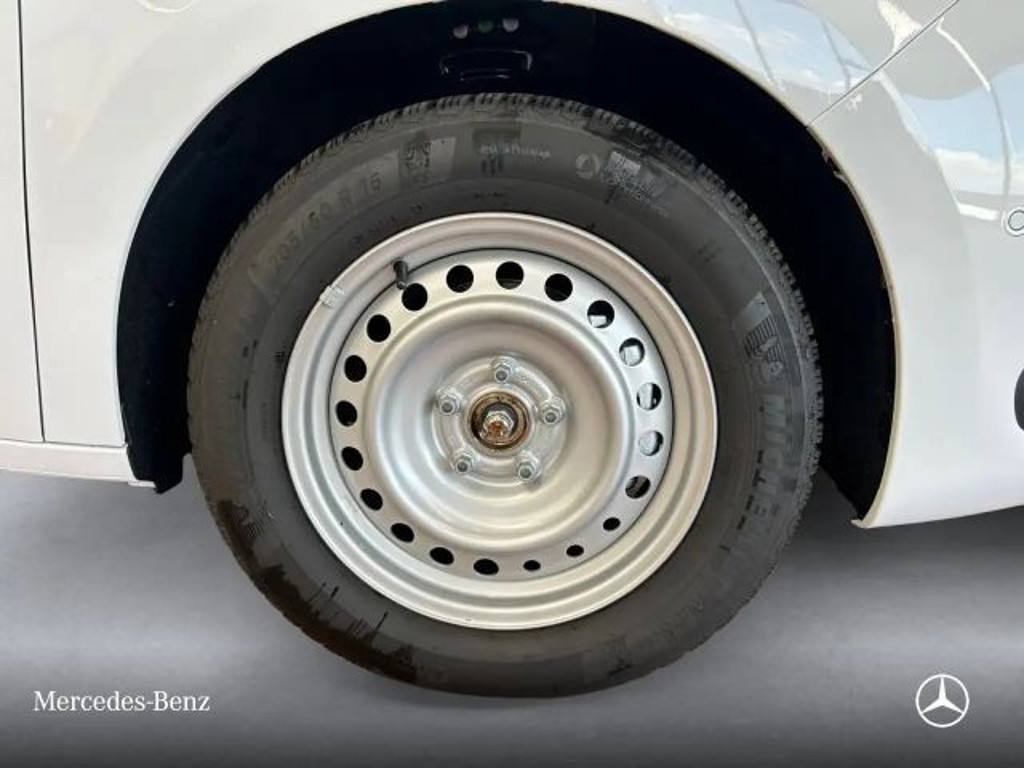 Mercedes-Benz T 180