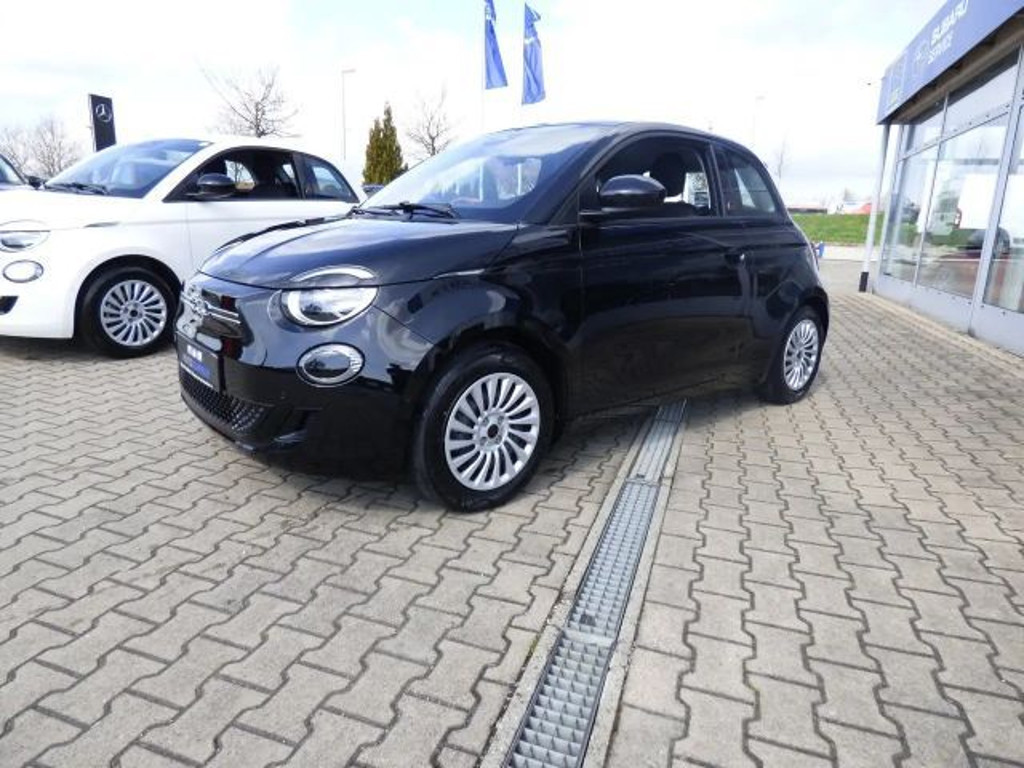 Fiat 500e RED 42 kWh