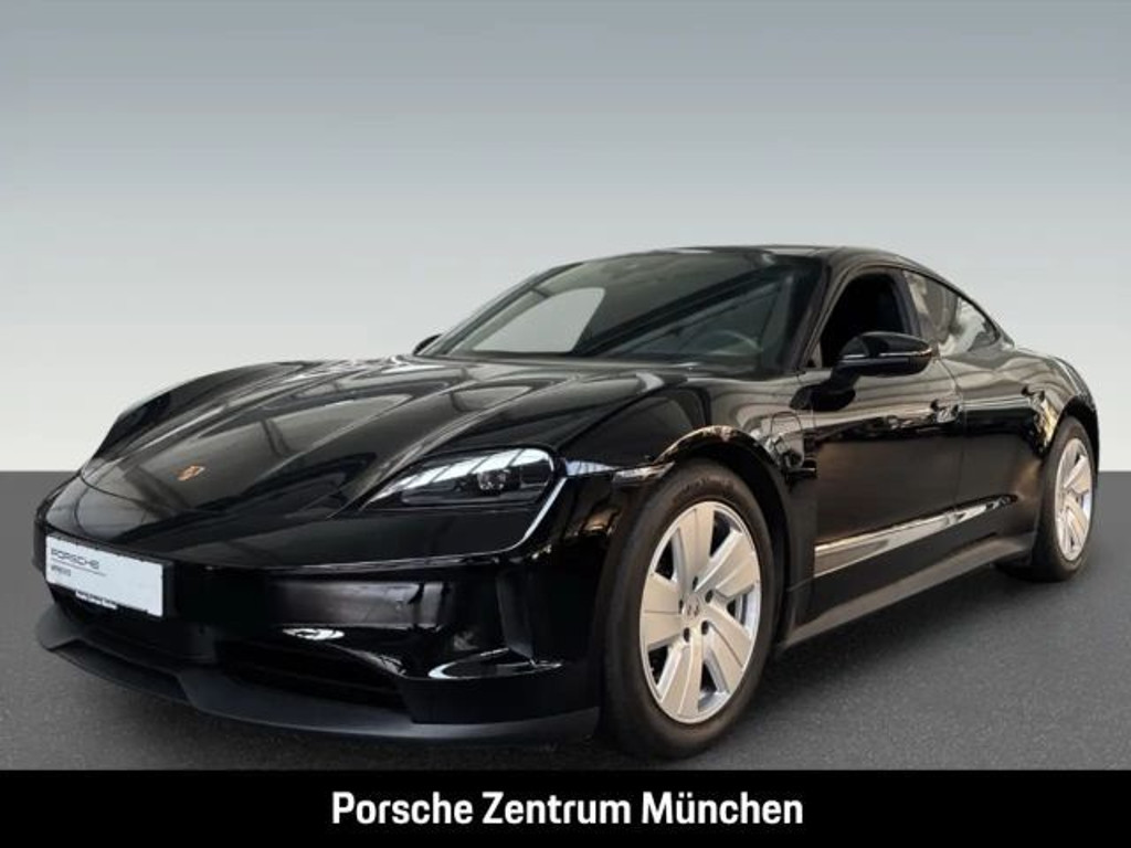 Porsche Taycan 4