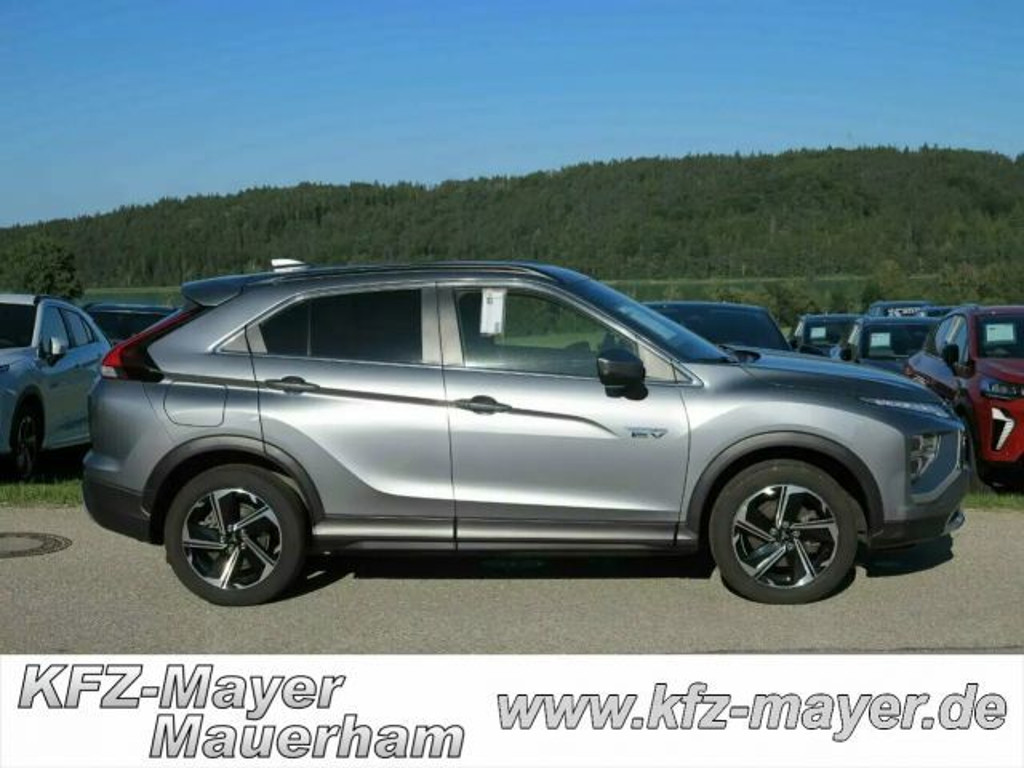Mitsubishi Eclipse Cross Plus, mit AHK, Sonderpreis wg. Gebrauchsspuren,
