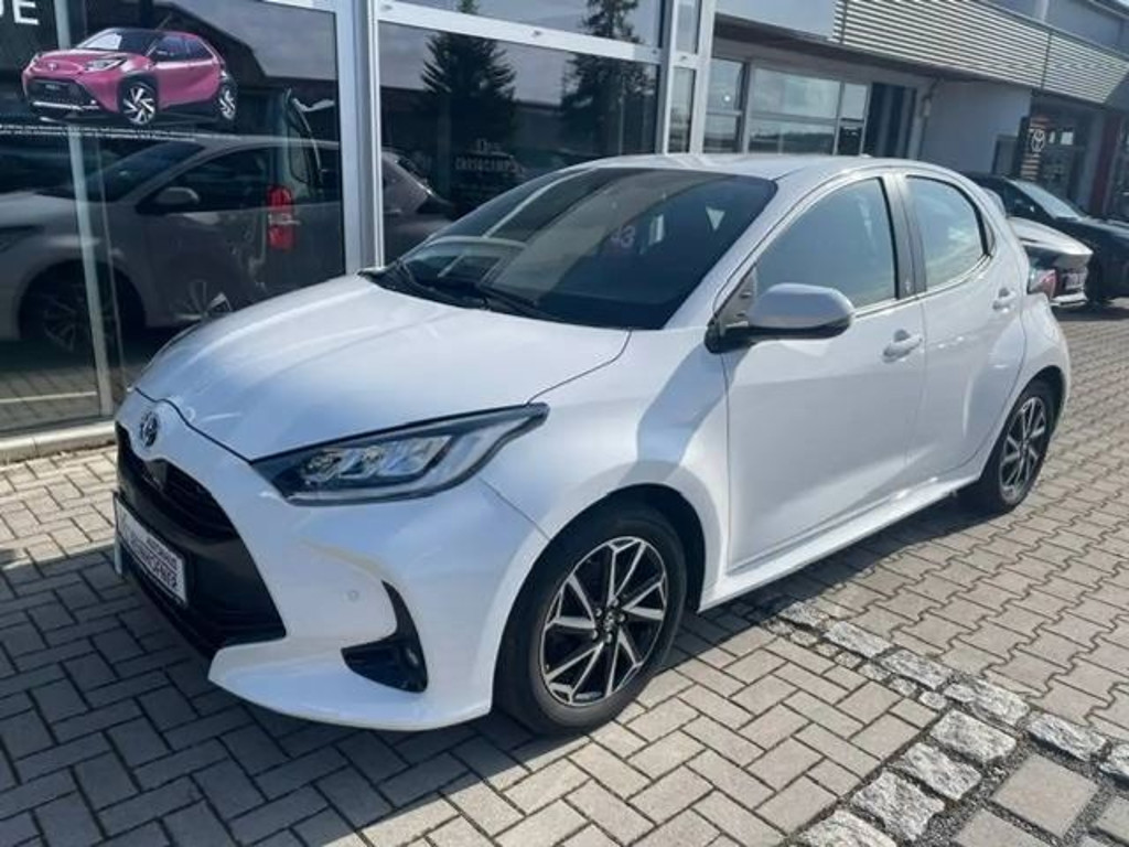 Toyota Yaris Team D Hatchback Hybride 5-deurs VVT-i