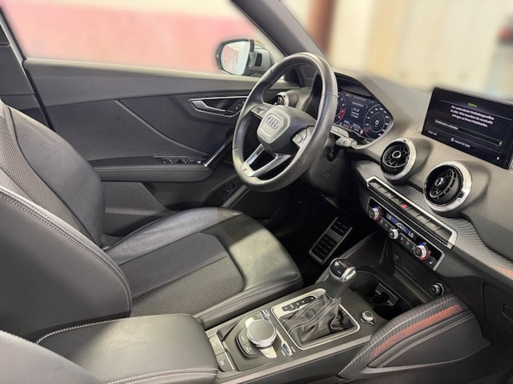 Audi SQ2