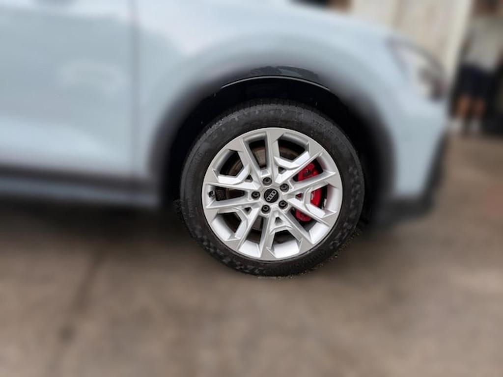 Audi SQ2