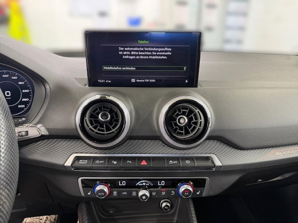 Audi SQ2