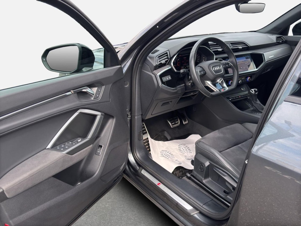 Audi RS Q3