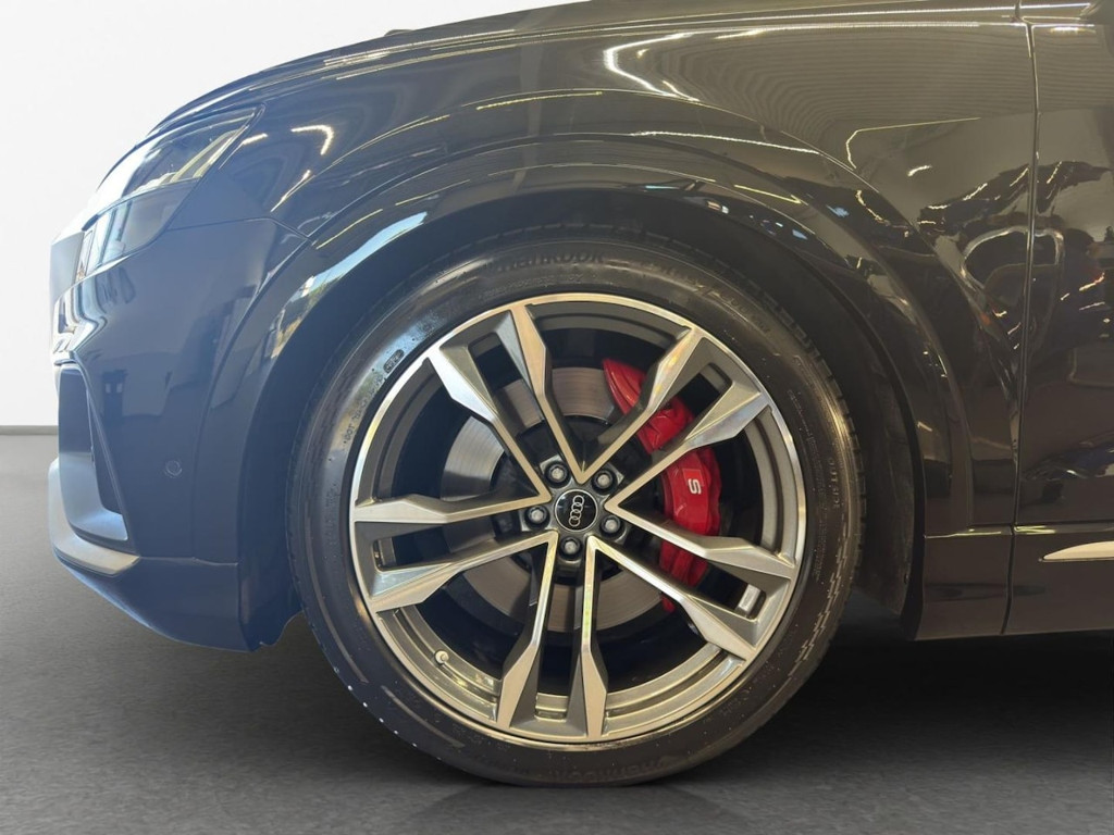 Audi SQ8