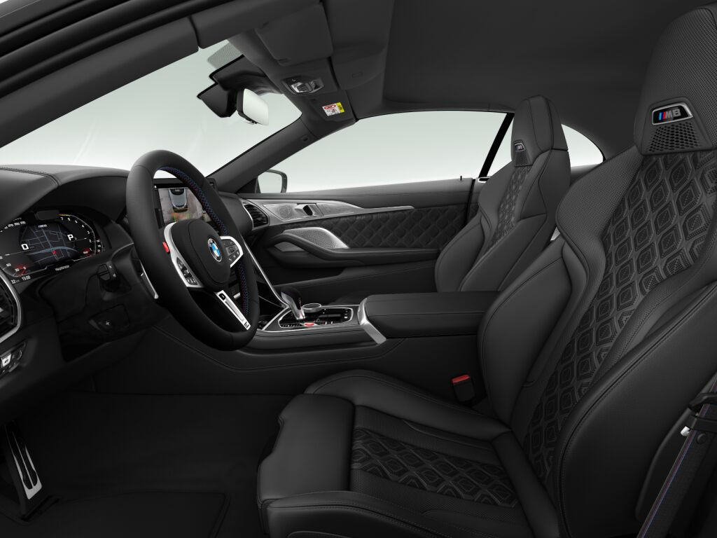 BMW M8