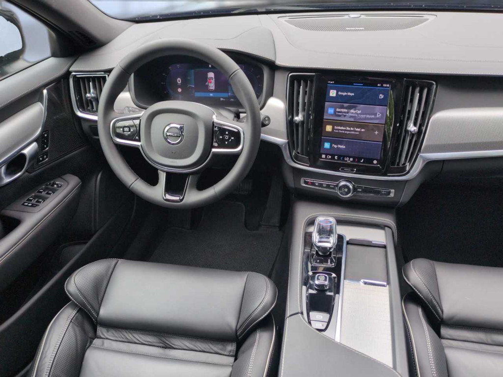 Volvo V90 Cross Country