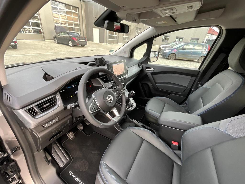 Nissan Townstar