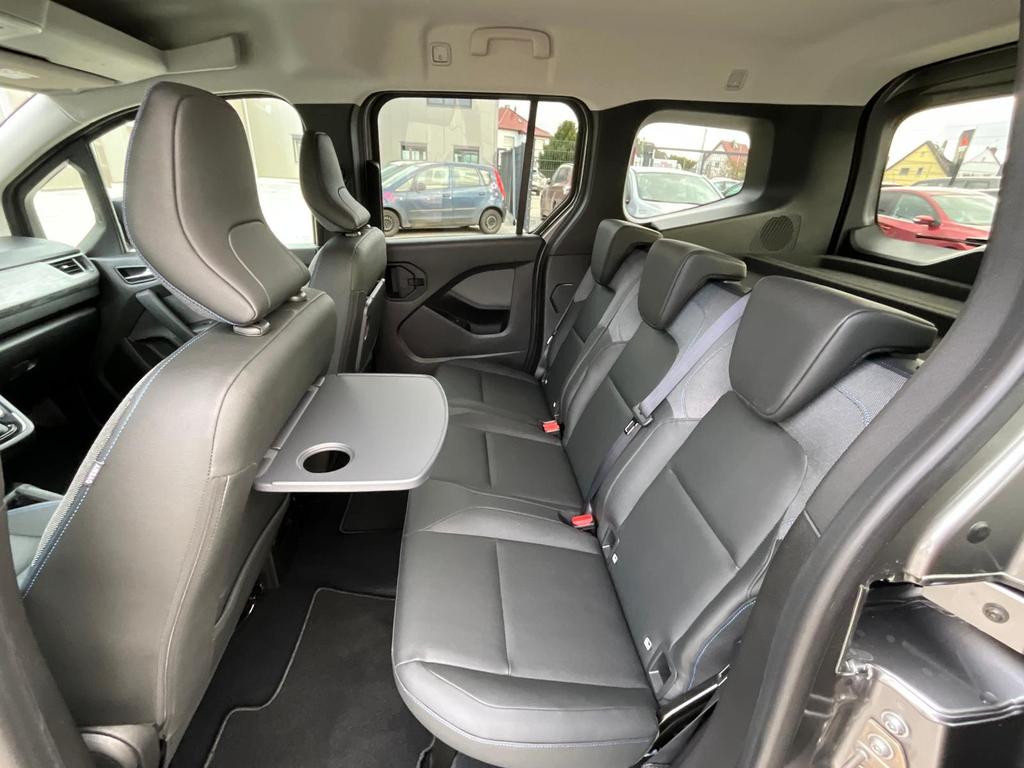 Nissan Townstar