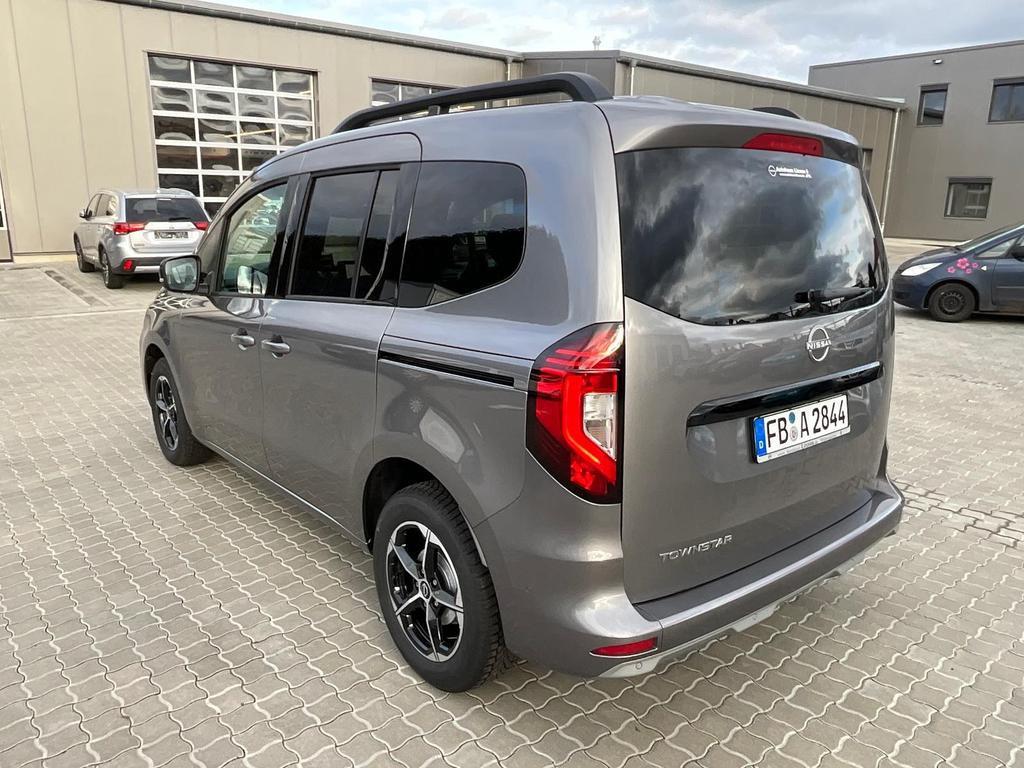Nissan Townstar