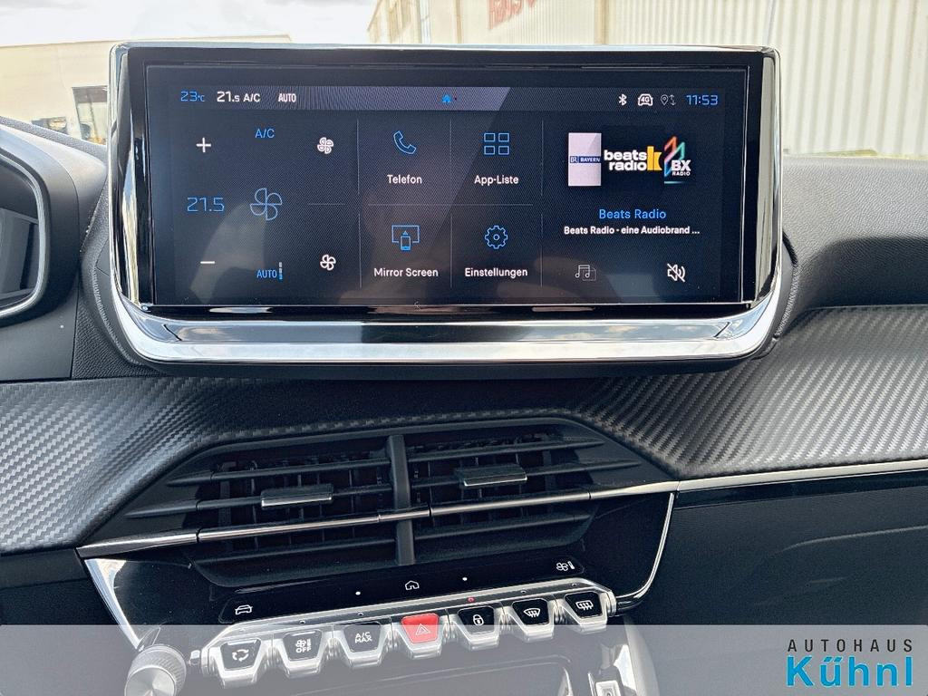 Peugeot e-208