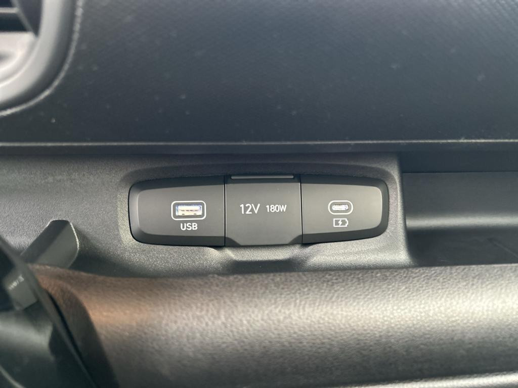 Hyundai INSTER