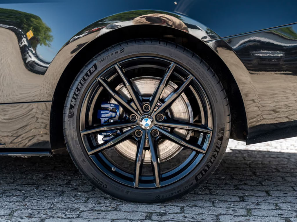 BMW M440