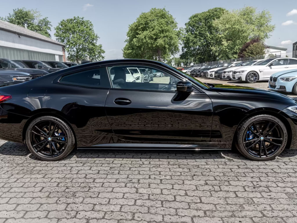 BMW M440