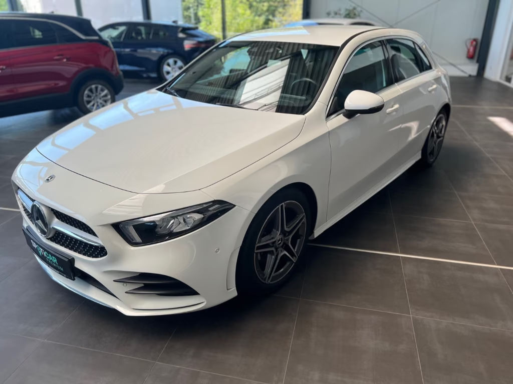 Mercedes-Benz A-Klasse A 200 AMG Line
