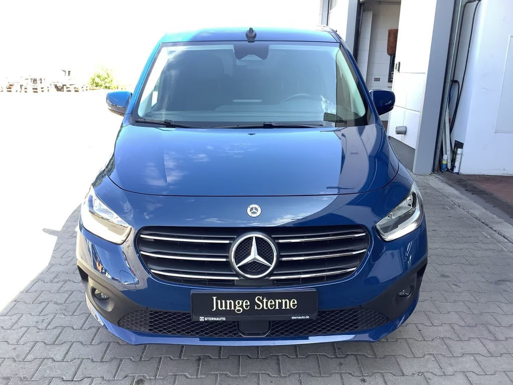 Mercedes-Benz T 180