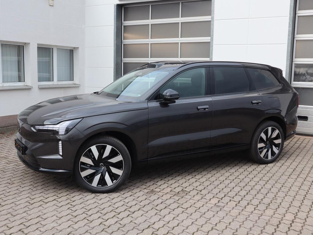 Volvo EX90