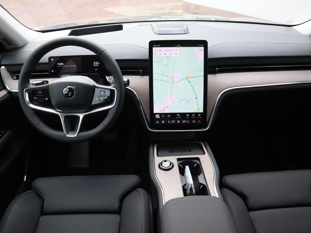 Volvo EX90