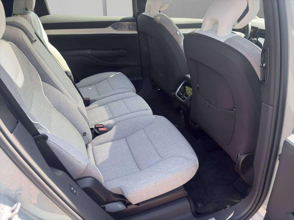 Volvo EX90