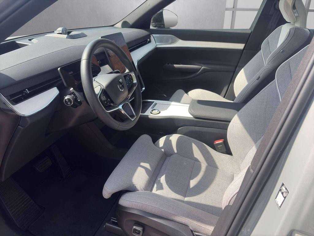 Volvo EX90